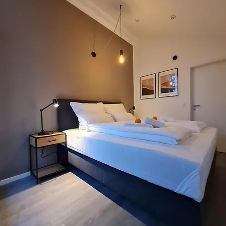 Penthouse In Am Wasser + Parken + Wlan + Netflix +kamin * Wildau (Dahme-Spreewald)