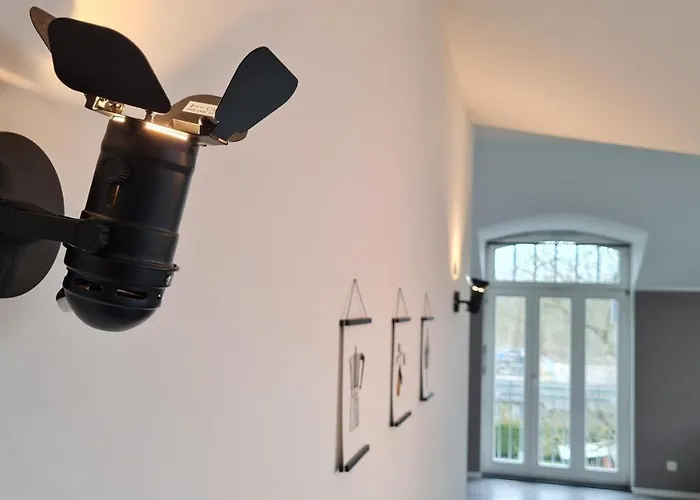 شقة Penthouse In Am Wasser + Parken + Wlan + Netflix +kamin