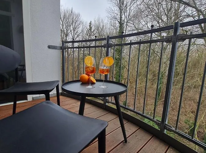 شقة Penthouse In Am Wasser + Parken + Wlan + Netflix +kamin فيلداو